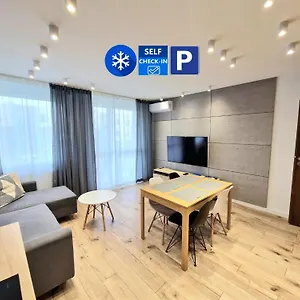 https://tesorio-apartment-wroclaw.hotelswroclaw.com