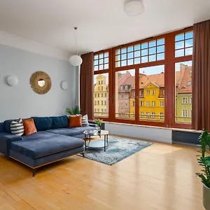 https://apartamenty-rynek-50-z-widokiem-na-ratusz-r503.hotelswroclaw.com